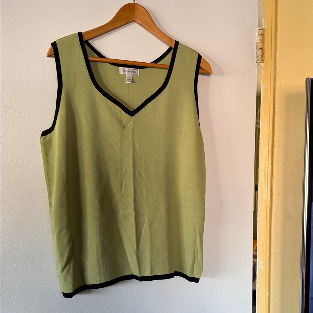 Dress Barn Green Tank Top with Black Edging